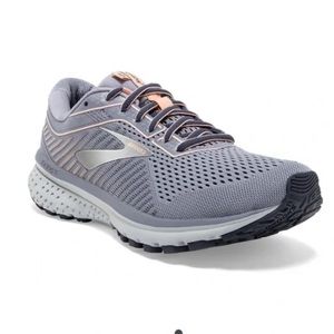BROOKS Ghost 12 size 7.5